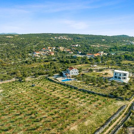 Family House Sonja Villa Sevid ภายนอก รูปภาพ