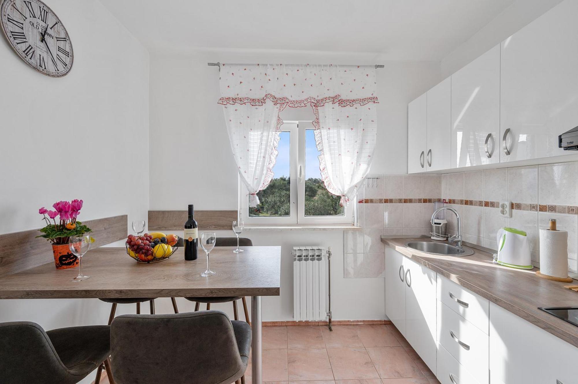 Family House Sonja Villa Sevid ภายนอก รูปภาพ