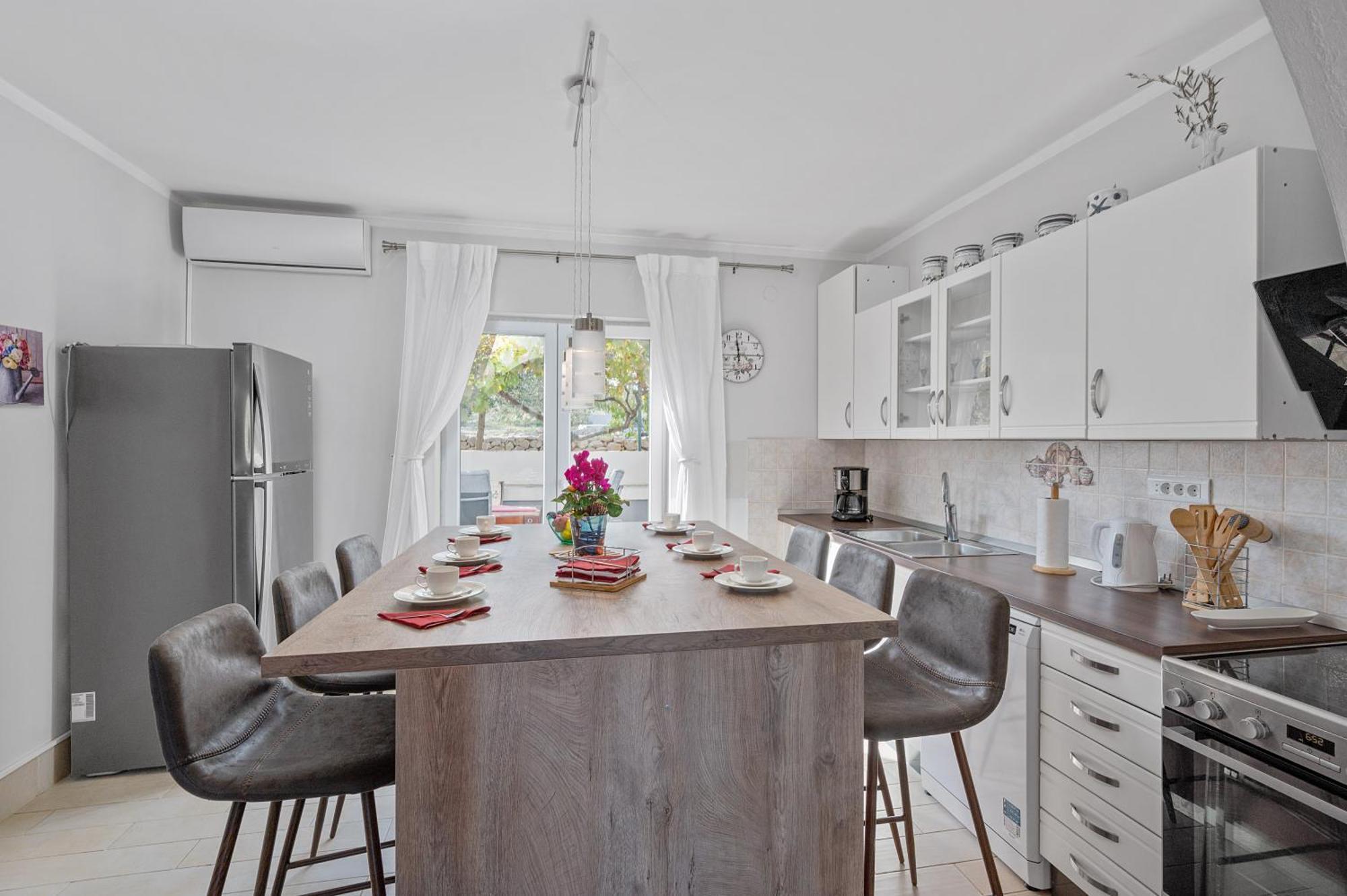 Family House Sonja Villa Sevid ภายนอก รูปภาพ